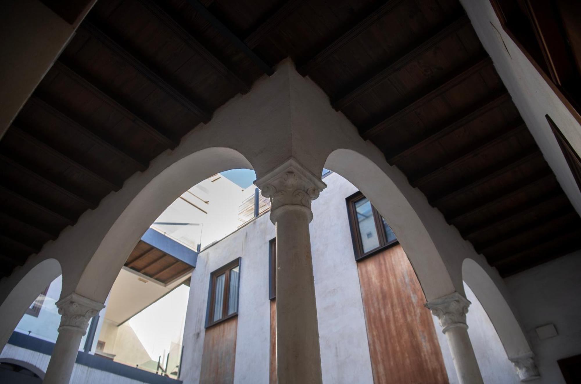 Casa Palacio Bustos Tavera Sevilla Eksteriør bilde